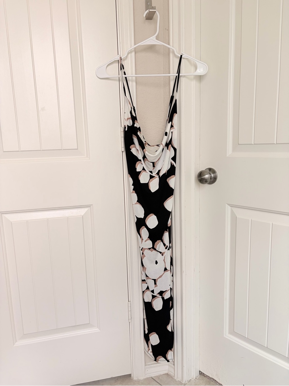 Forever 21 Black Maxi Slip Dress with White and Blush Floral Print